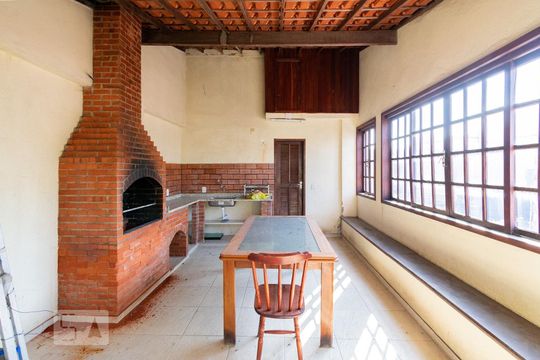 3º Andar de casa de condomínio à venda com 3 quartos, 200m² em Anil, Rio de Janeiro