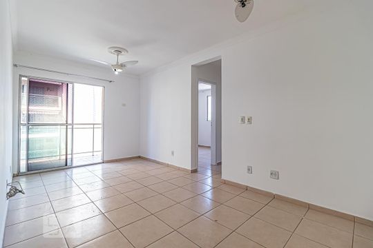 Apartamento à venda com 2 quartos, 60m² em Taquara, Rio de Janeiro