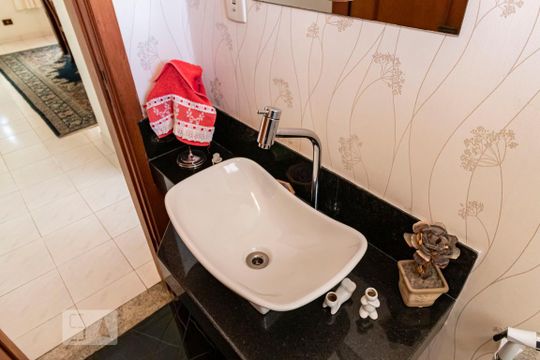 1o. Andar - Lavabo de casa à venda com 4 quartos, 283m² em Bosque da Saúde, São Paulo