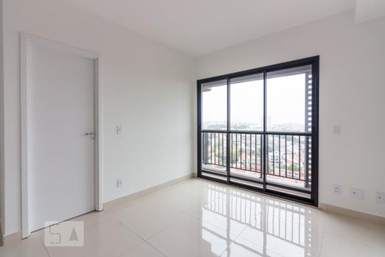 Sala de apartamento para alugar com 1 quarto, 40m² em Jardim D’abril, Osasco
