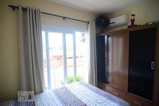 Quarto 2 de casa à venda com 3 quartos, 90m² em Niterói, Canoas