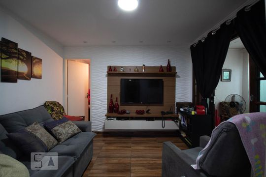 Casa para alugar com 2 quartos, 70m² em Jardim Roberto, Osasco