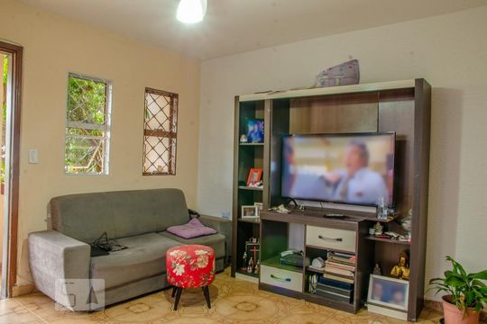 Sala de casa à venda com 4 quartos, 270m² em Vila Aurora (zona Norte), São Paulo