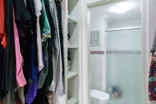 Closet de apartamento à venda com 3 quartos, 105m² em Moema, São Paulo