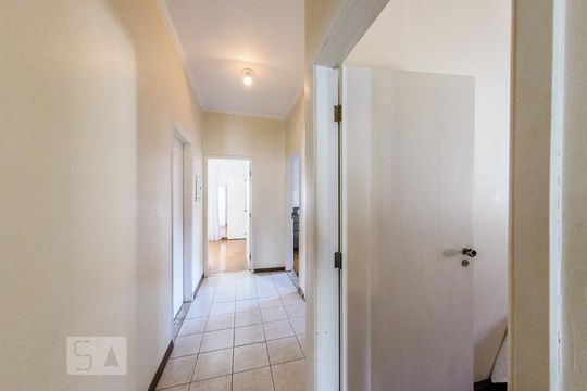 Corredor de casa à venda com 4 quartos, 500m² em Chácara da Barra, Campinas