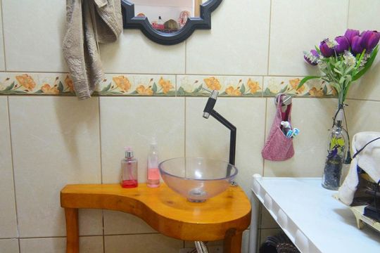 Lavabo de casa à venda com 2 quartos, 70m² em Harmonia, Canoas