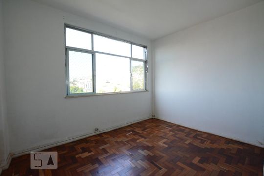 Quarto 1 de apartamento à venda com 2 quartos, 70m² em Olaria, Rio de Janeiro