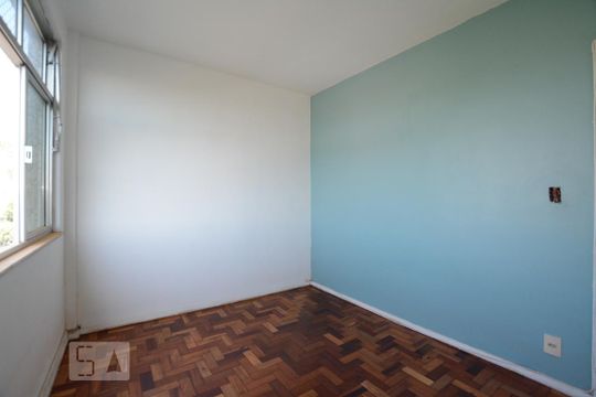 Quarto 1 de apartamento à venda com 2 quartos, 70m² em Olaria, Rio de Janeiro