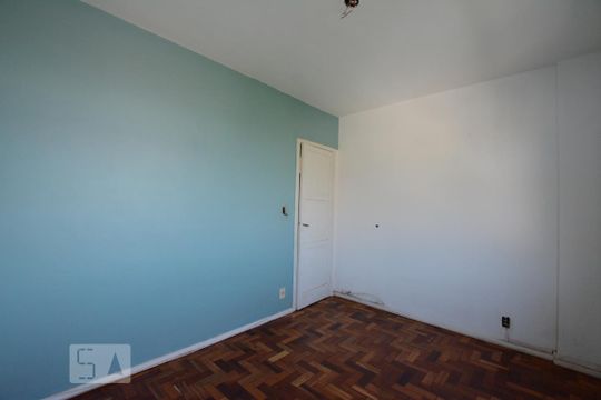 Quarto 1 de apartamento à venda com 2 quartos, 70m² em Olaria, Rio de Janeiro