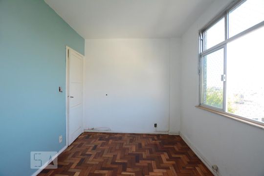 Quarto 1 de apartamento à venda com 2 quartos, 70m² em Olaria, Rio de Janeiro