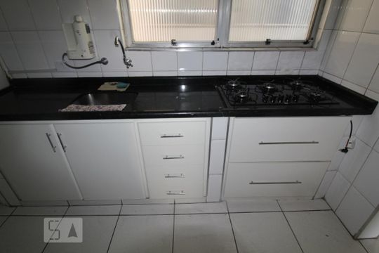 Cozinha pia e cook top de apartamento à venda com 3 quartos, 86m² em Santa Paula, São Caetano do Sul