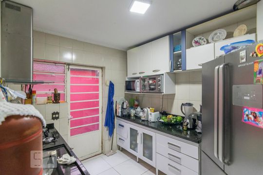 Cozinha de casa para alugar com 3 quartos, 100m² em Vila Guiomar, Santo André