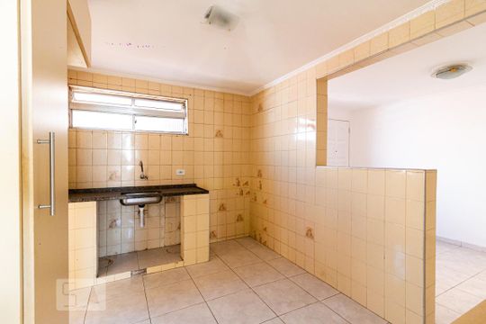 Cozinha de apartamento à venda com 3 quartos, 55m² em Conjunto Habitacional Padre Manoel de Paiva, São Paulo