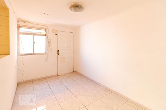 Sala de apartamento à venda com 3 quartos, 55m² em Conjunto Habitacional Padre Manoel de Paiva, São Paulo