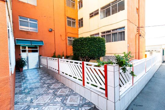 Hall de Entrada de apartamento à venda com 3 quartos, 55m² em Conjunto Habitacional Padre Manoel de Paiva, São Paulo