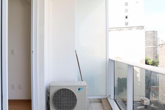 Varanda de kitnet/studio à venda com 1 quarto, 22m² em Centro Histórico de São Paulo, São Paulo