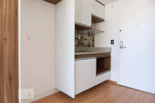Cozinha de kitnet/studio à venda com 1 quarto, 22m² em Centro Histórico de São Paulo, São Paulo
