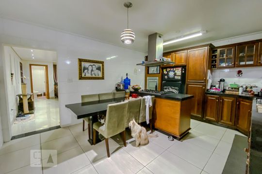Cozinha de casa à venda com 3 quartos, 133m² em Capão do Embira, São Paulo