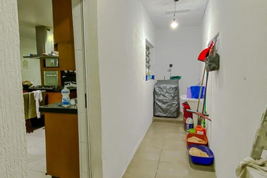 Lavanderia de casa à venda com 3 quartos, 133m² em Capão do Embira, São Paulo