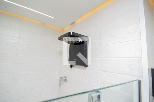 Banheiro de apartamento à venda com 1 quarto, 47m² em Jardim Vila Mariana, São Paulo