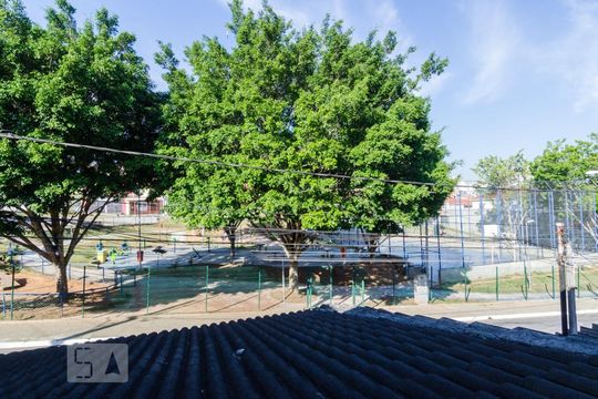 Vista de casa à venda com 3 quartos, 197m² em Planalto, São Bernardo do Campo