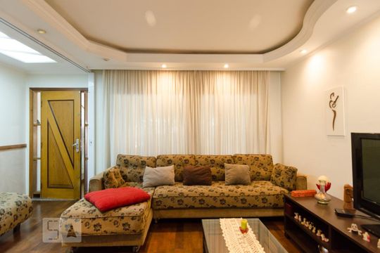Casa à venda com 3 quartos, 197m² em Planalto, São Bernardo do Campo