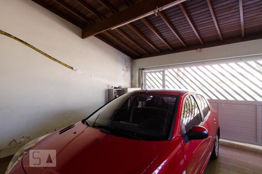 Garagem de casa à venda com 3 quartos, 197m² em Planalto, São Bernardo do Campo