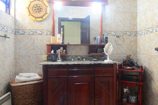 Banheiro de apartamento à venda com 3 quartos, 130m² em Centro, Canoas