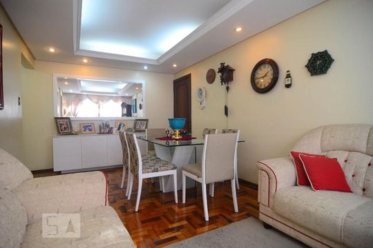 Sala de apartamento à venda com 3 quartos, 130m² em Centro, Canoas
