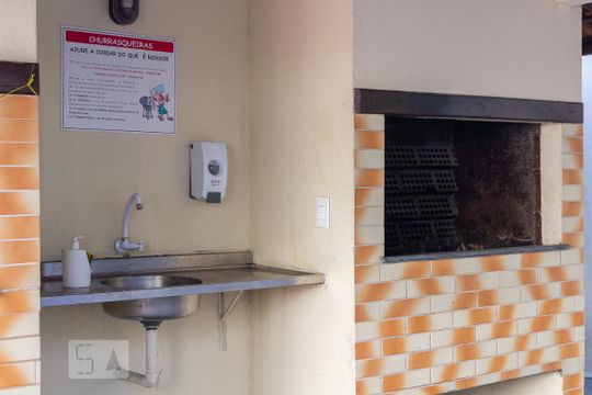 Área comum - Churrasqueira de apartamento à venda com 2 quartos, 60m² em Glória, Porto Alegre