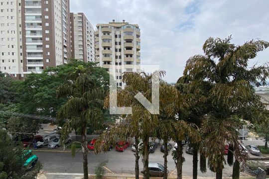 vista da Suíte 1 de apartamento para alugar com 2 quartos, 86m² em Alphaville Industrial, Barueri