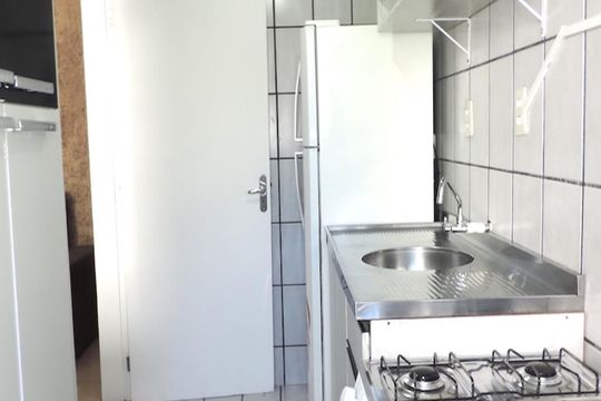 Cozinha de apartamento para alugar com 2 quartos, 49m² em Itacorubi, Florianópolis