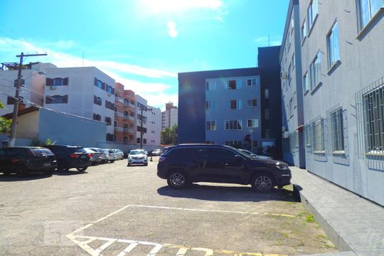 Fachada de apartamento para alugar com 2 quartos, 49m² em Itacorubi, Florianópolis