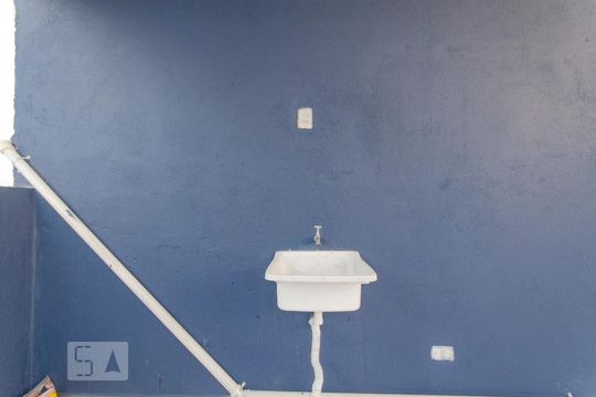 Área de Serviço de casa para alugar com 2 quartos, 65m² em Vila Bancária, São Paulo
