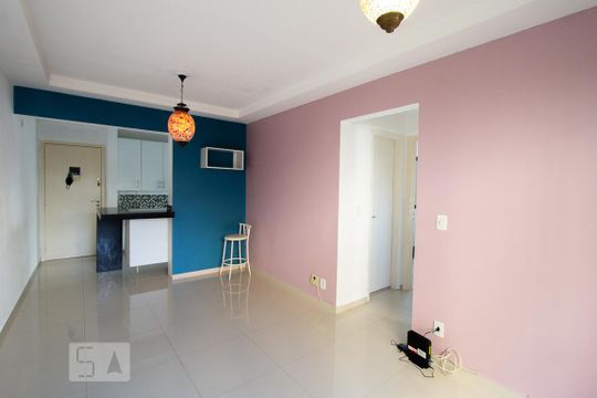 Apartamento à venda com 2 quartos, 57m² em Sumaré, São Paulo