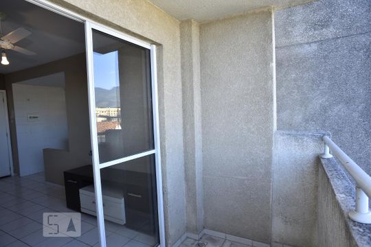 Varanda de apartamento à venda com 3 quartos, 74m² em Taquara, Rio de Janeiro