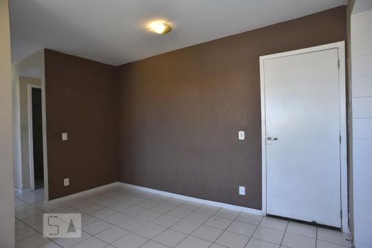 Sala de apartamento à venda com 3 quartos, 74m² em Taquara, Rio de Janeiro