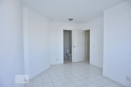 Suíte de apartamento à venda com 3 quartos, 74m² em Taquara, Rio de Janeiro
