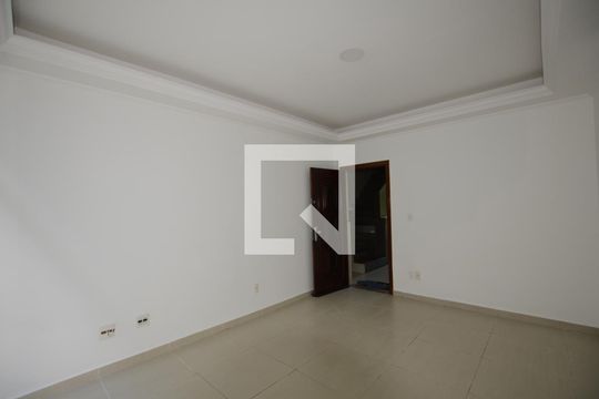 Sala de apartamento para alugar com 2 quartos, 71m² em Vila da Penha, Rio de Janeiro