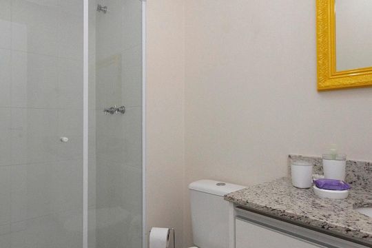 Banheiro da Suíte de apartamento à venda com 1 quarto, 41m² em República, São Paulo