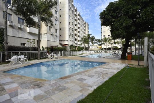 Área comum - Piscina de apartamento à venda com 2 quartos, 54m² em Taquara, Rio de Janeiro