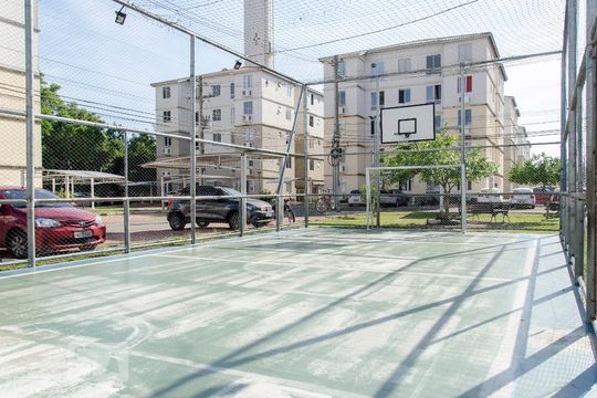 Quadra esportiva de apartamento à venda com 3 quartos, 89m² em Bairro Fátima, Canoas