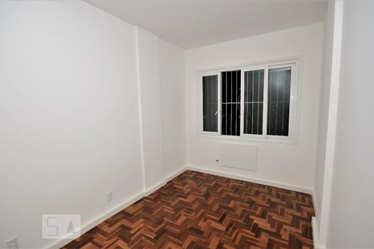 Quarto de apartamento à venda com 1 quarto, 30m² em Humaitá, Rio de Janeiro