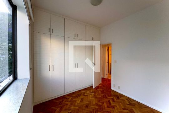 Quarto de apartamento para alugar com 2 quartos, 80m² em Botafogo, Rio de Janeiro
