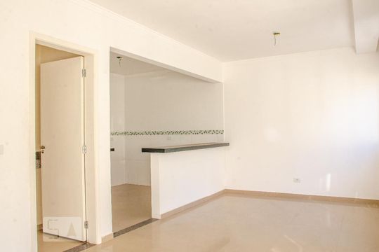 Sala de casa à venda com 2 quartos, 105m² em Vila Pita, São Paulo