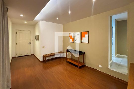 Sala de apartamento para alugar com 3 quartos, 106m² em Pinheiros, São Paulo