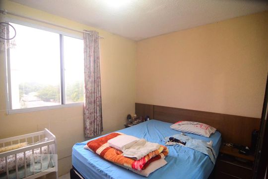 Quarto 2 de apartamento à venda com 2 quartos, 40m² em Mato Grande, Canoas