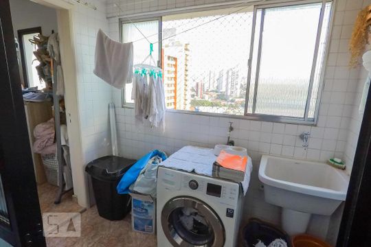Área de Serviço de apartamento à venda com 4 quartos, 210m² em Vila Gumercindo, São Paulo