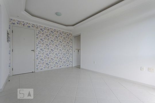 Sala de apartamento para alugar com 2 quartos, 50m² em Canasvieiras, Florianópolis