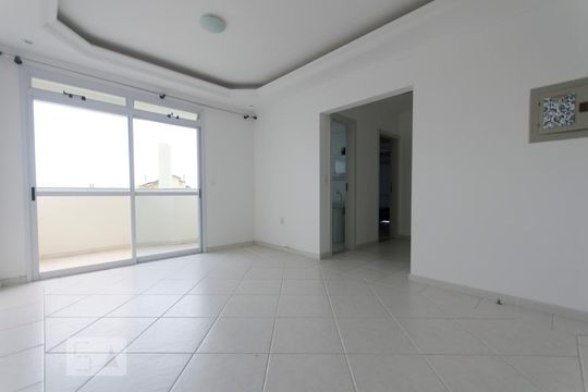 Apartamento para alugar com 2 quartos, 50m² em Canasvieiras, Florianópolis